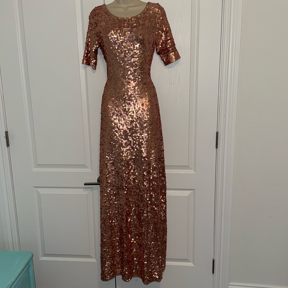 BCBS FORMAL ROSE GOLD SEQUIN FLOOR LENGTH GOWN FAB LOW SCOOP BACK-JAW DROPPING!
